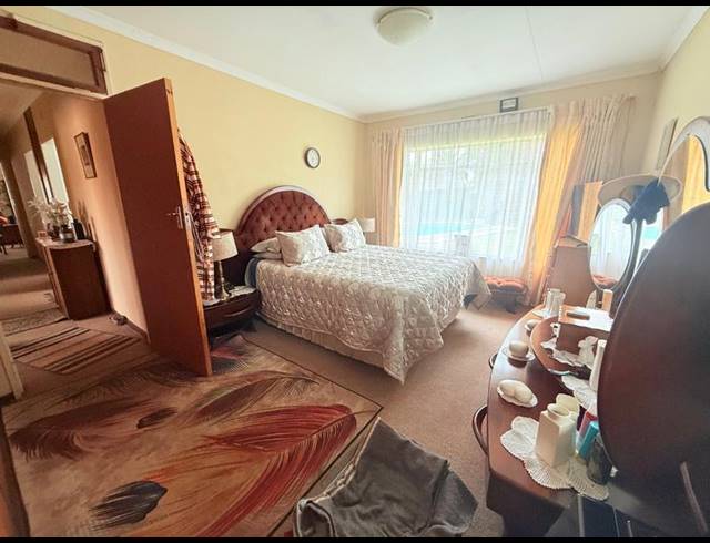 3 BEDROOM HOUSE FOR SALE IN VANDERBIJLPARK SE 6